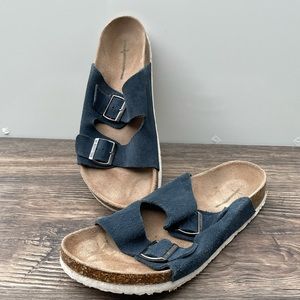 American Eagle Outfitters Double Buckle Leather Sandals Mens Size 10  BLUE